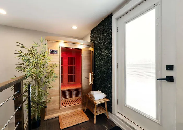 Magnificent New W/8 Beds & Free Parking Сasa de vacaciones *